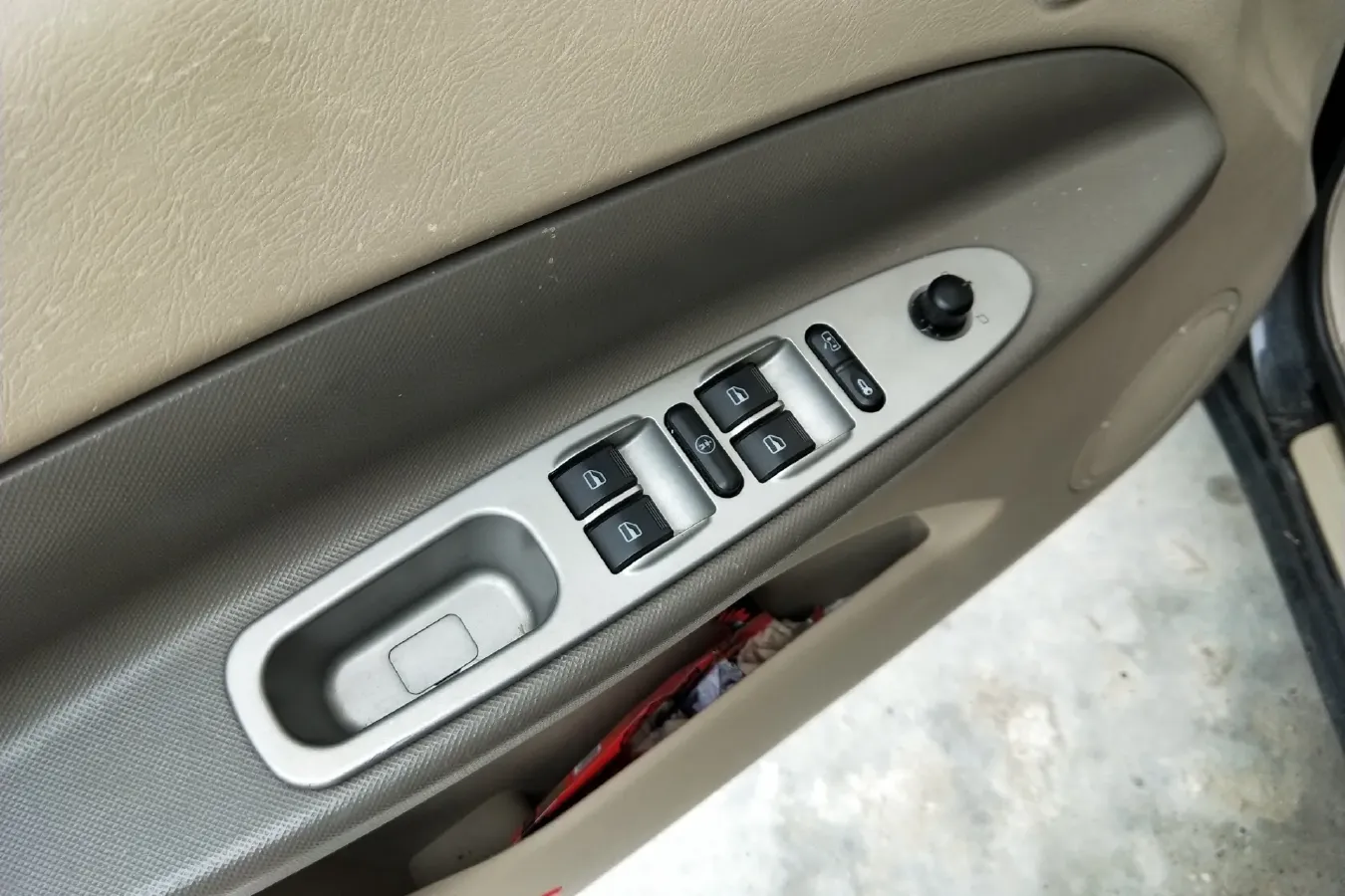 2009 Chery Tiggo 1.8L 132HP L4 5MT,autocango,china used car exporter,china ev exporter,chinese used car exporter,chinese used ev exporter