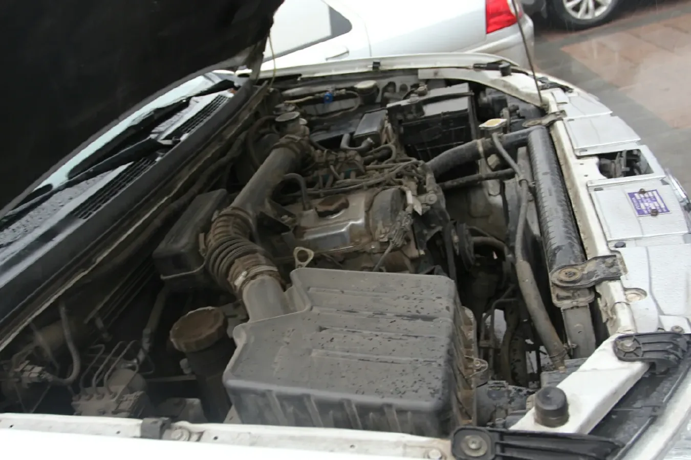 2012 Landwind X8 2.0L 133HP L4 5MT,autocango,china used car exporter,china ev exporter,chinese used car exporter,chinese used ev exporter