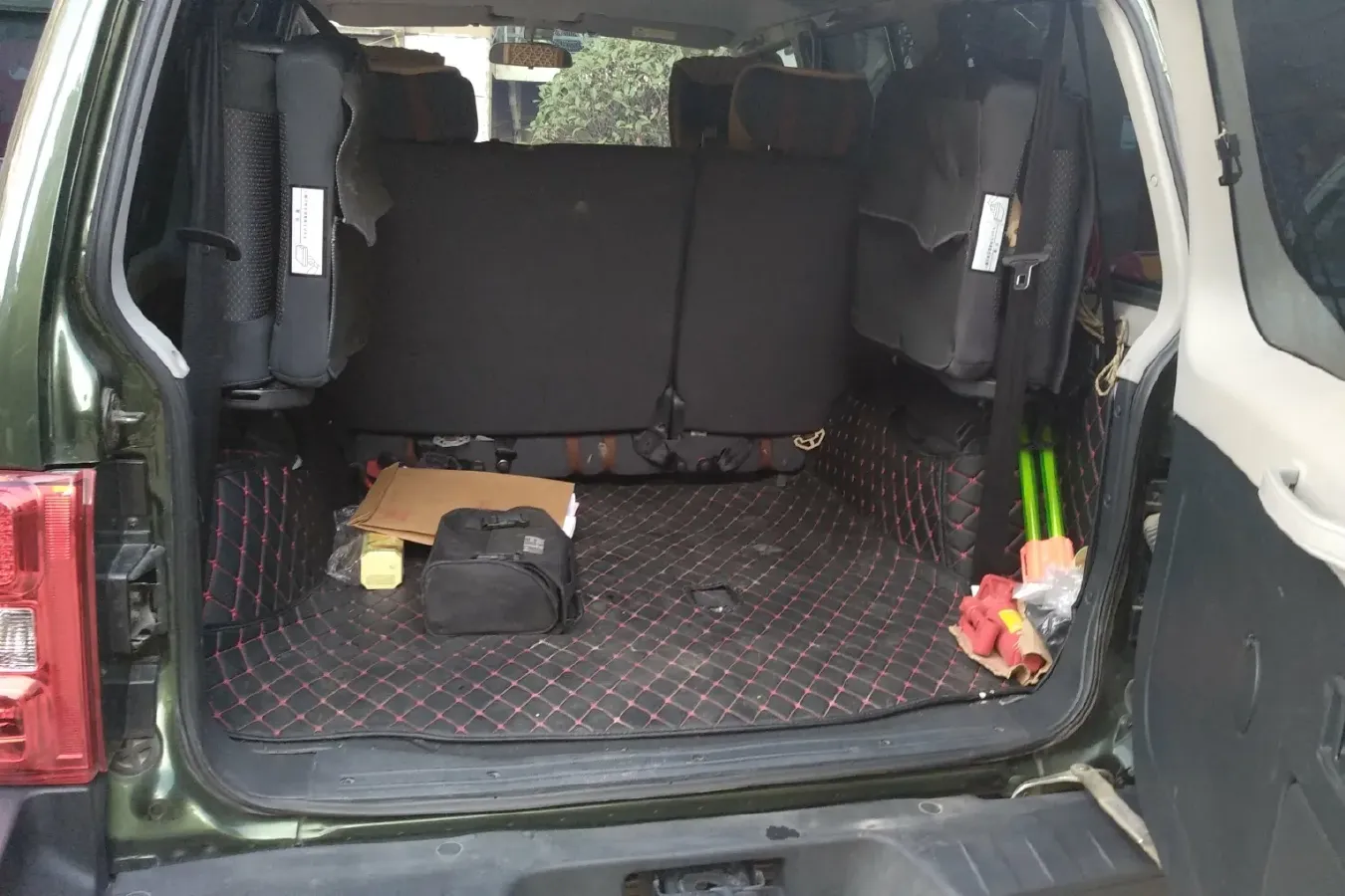 2016 Leopaard Q6 2.4L 147HP L4 5MT,autocango,china used car exporter,china ev exporter,chinese used car exporter,chinese used ev exporter