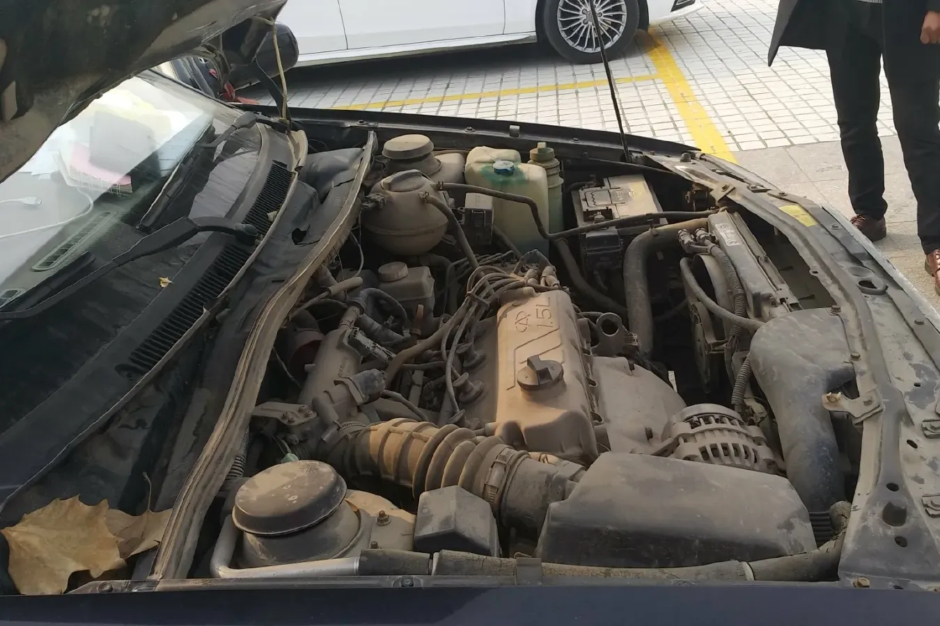 2010 Chery Cowin 2 1.5L 109HP L4 5MT,autocango,china used car exporter,china ev exporter,chinese used car exporter,chinese used ev exporter