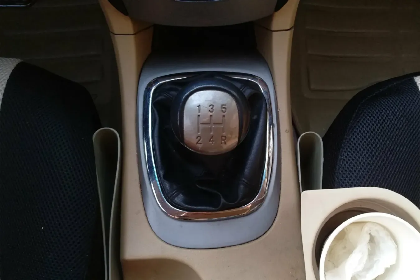 2010 Chery A3 1.6L 126HP L4 5MT,autocango,china used car exporter,china ev exporter,chinese used car exporter,chinese used ev exporter