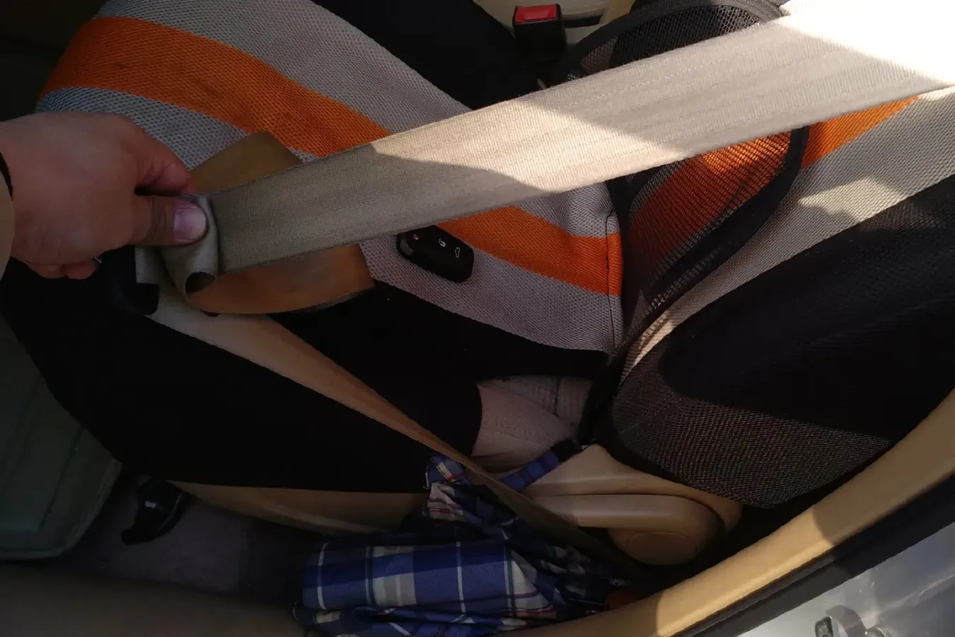 2010 Chery A3 1.6L 126HP L4 5MT,autocango,china used car exporter,china ev exporter,chinese used car exporter,chinese used ev exporter