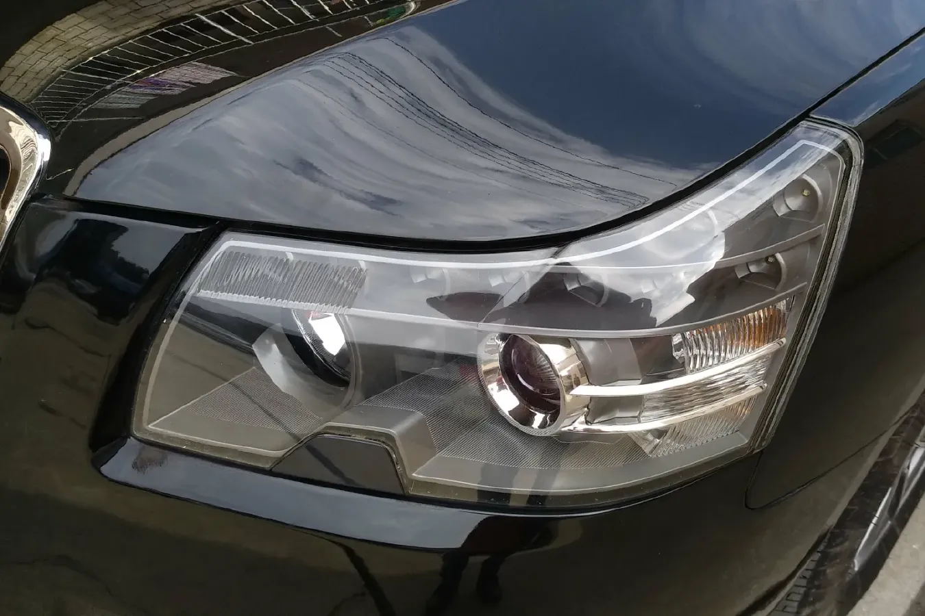 2015 Geely EC8 2.0L 141HP L4 5MT,autocango,china used car exporter,china ev exporter,chinese used car exporter,chinese used ev exporter