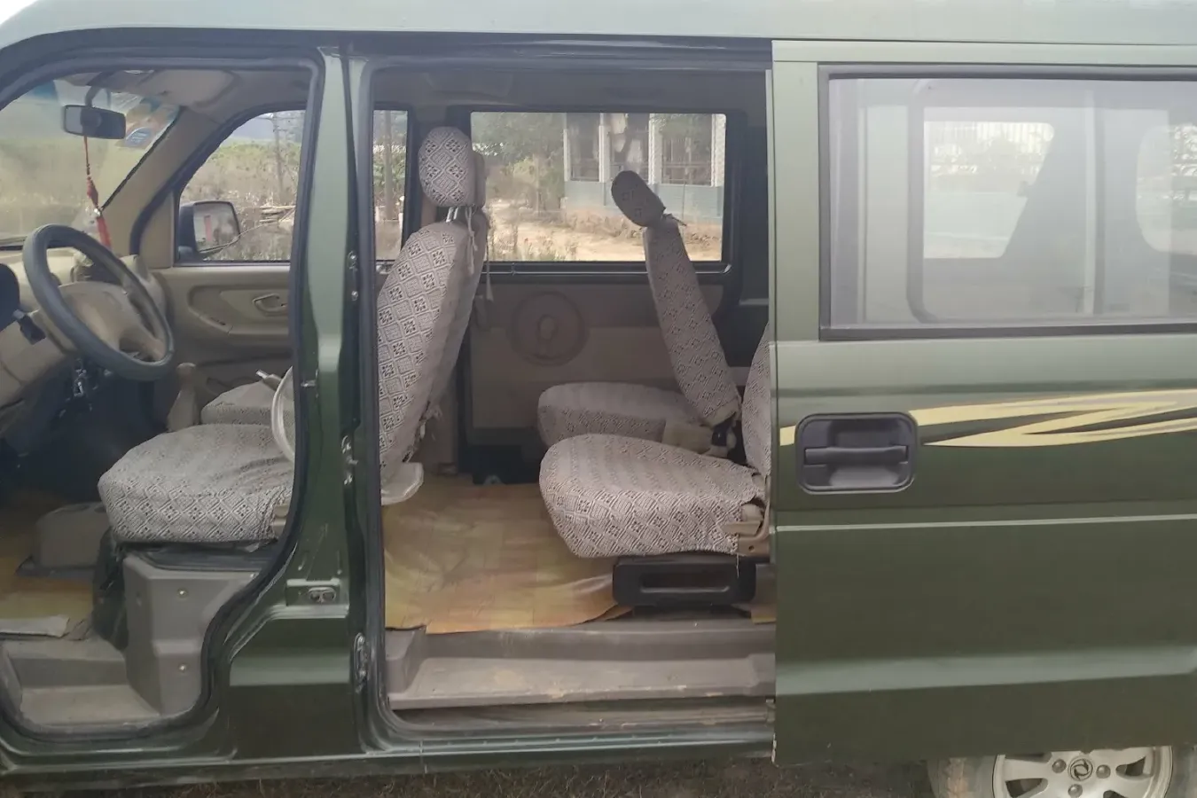 2011 DongFeng DFSK V27 1.3L 82HP L4 5MT,autocango,china used car exporter,china ev exporter,chinese used car exporter,chinese used ev exporter