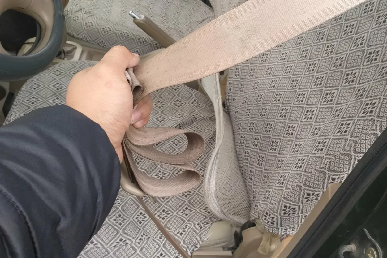 2011 DongFeng DFSK V27 1.3L 82HP L4 5MT,autocango,china used car exporter,china ev exporter,chinese used car exporter,chinese used ev exporter