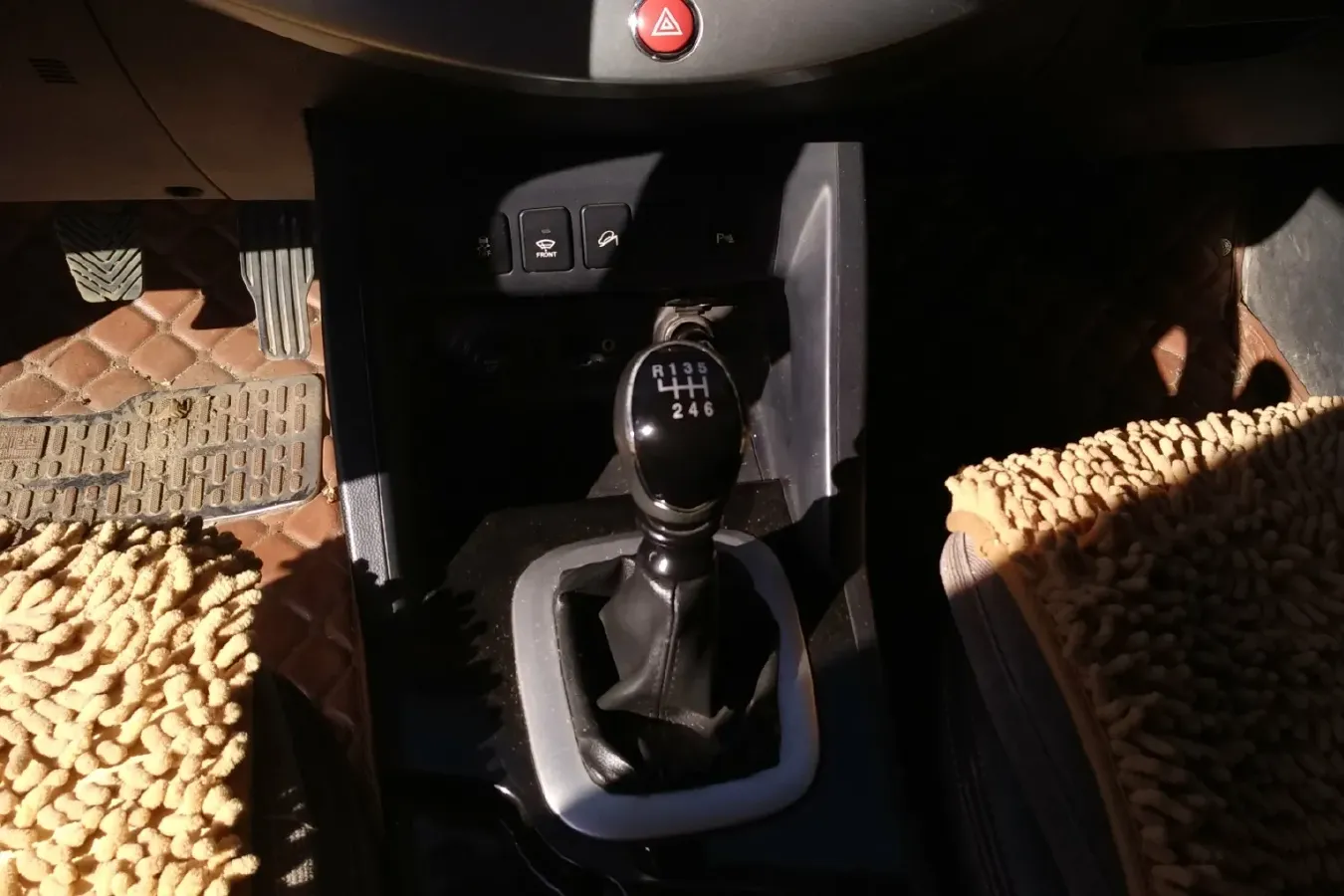 2014 JAC Refine S5 2.0T 177HP L4 6MT,autocango,china used car exporter,china ev exporter,chinese used car exporter,chinese used ev exporter