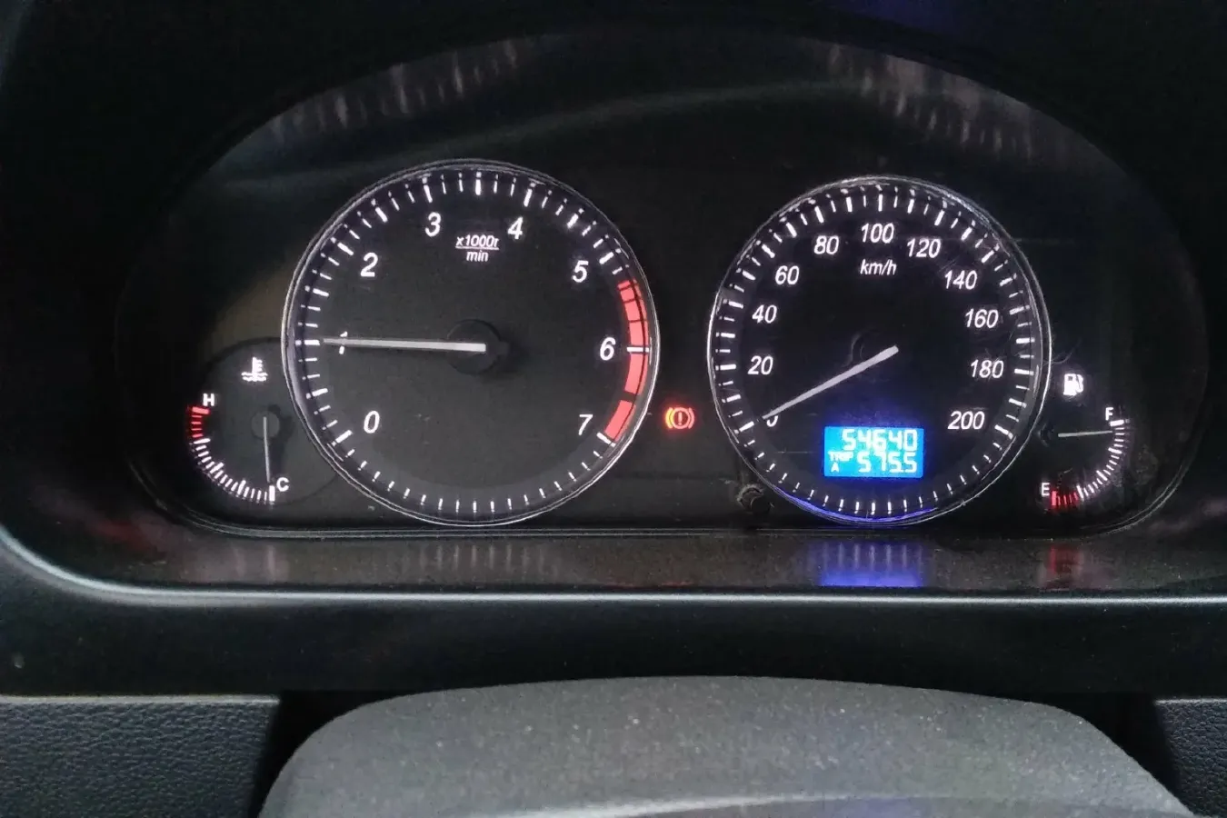 2013 BAIC WeiWang M20 1.5L 102HP L4 5MT,autocango,china used car exporter,china ev exporter,chinese used car exporter,chinese used ev exporter