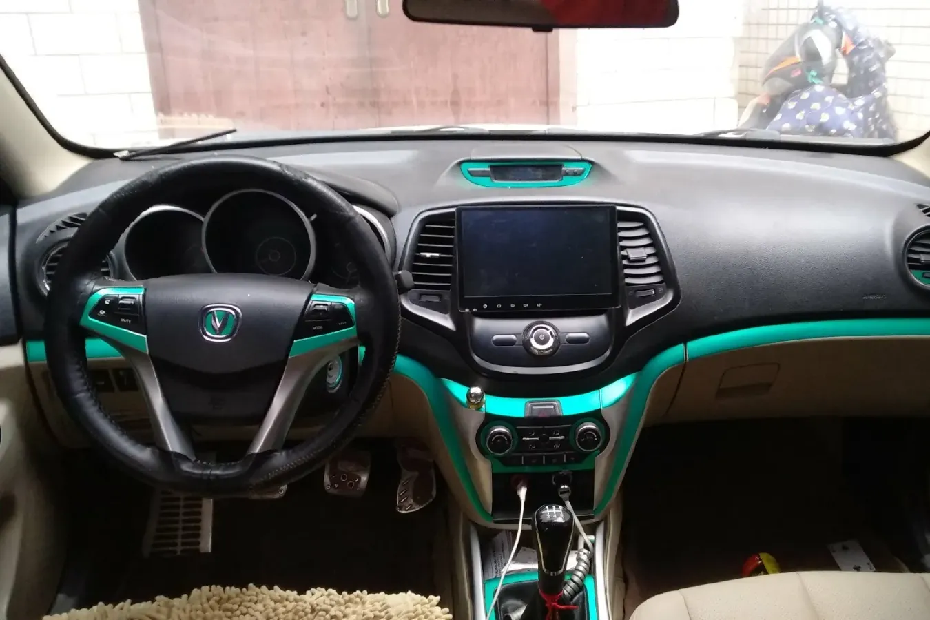 2014 ChangAn Eado 1.6L 125HP L4 5MT,autocango,china used car exporter,china ev exporter,chinese used car exporter,chinese used ev exporter