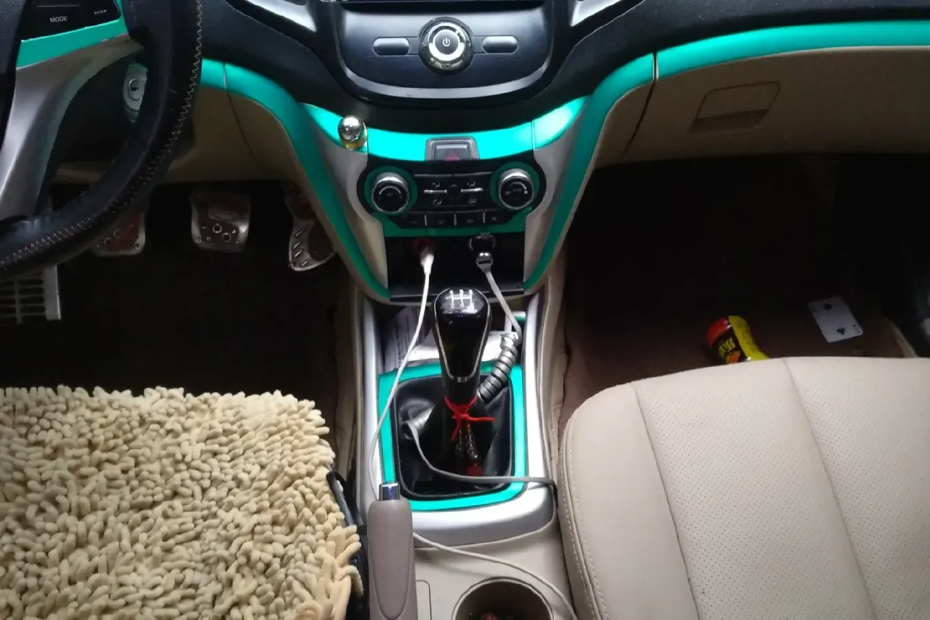 2014 ChangAn Eado 1.6L 125HP L4 5MT,autocango,china used car exporter,china ev exporter,chinese used car exporter,chinese used ev exporter