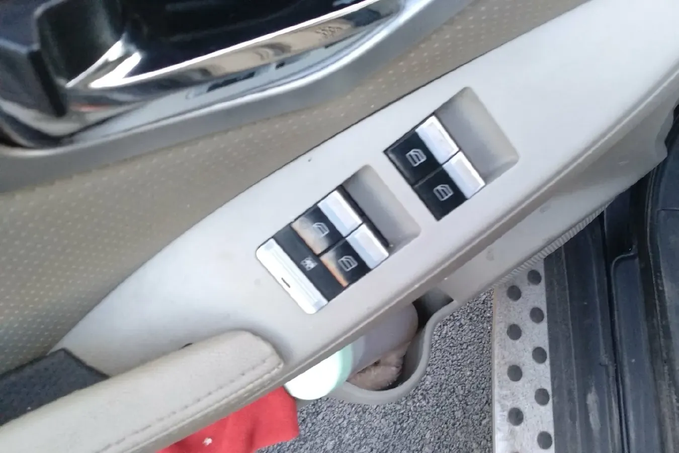 2012 LiFan X60 1.8L 133HP L4 5MT,autocango,china used car exporter,china ev exporter,chinese used car exporter,chinese used ev exporter