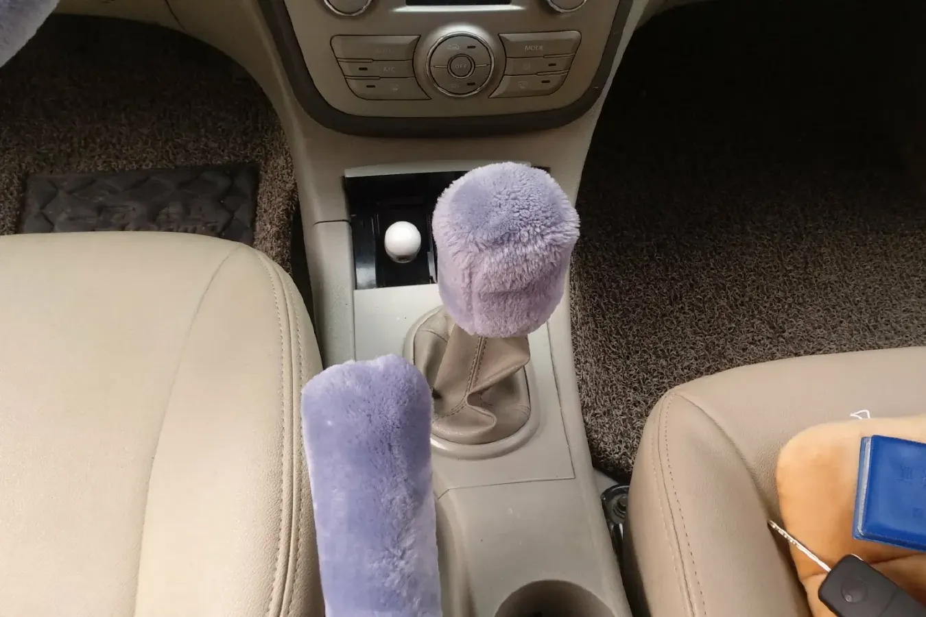 2010 JAC HeYue 1.5L 103HP L4 5MT,autocango,china used car exporter,china ev exporter,chinese used car exporter,chinese used ev exporter