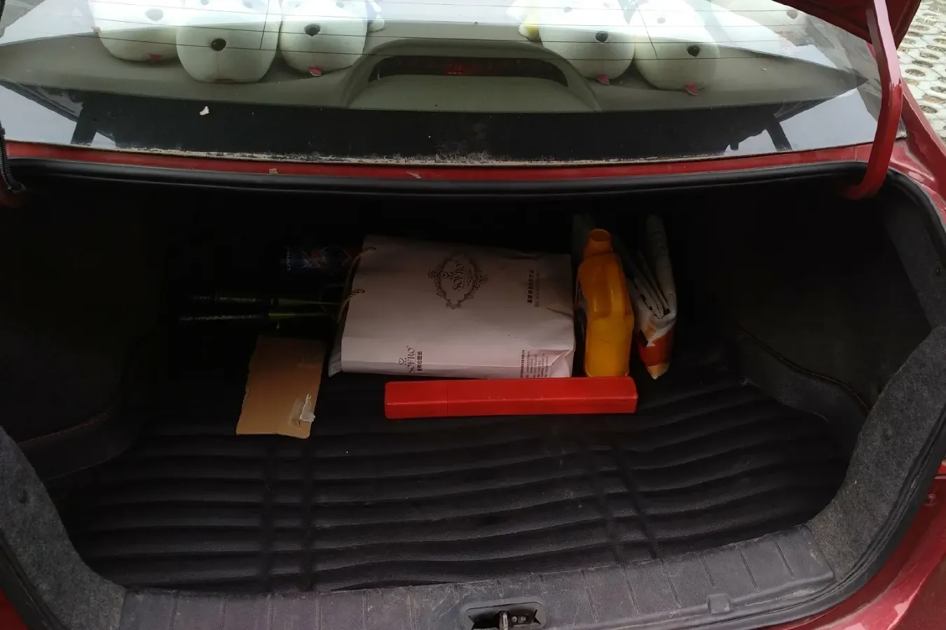 2010 JAC HeYue 1.5L 103HP L4 5MT,autocango,china used car exporter,china ev exporter,chinese used car exporter,chinese used ev exporter