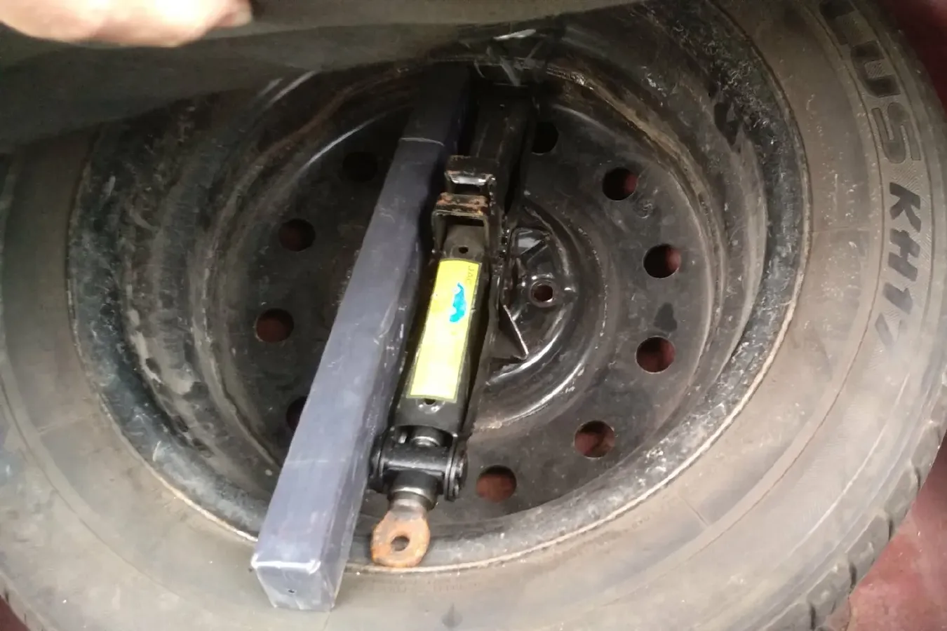 2010 JAC HeYue 1.5L 103HP L4 5MT,autocango,china used car exporter,china ev exporter,chinese used car exporter,chinese used ev exporter