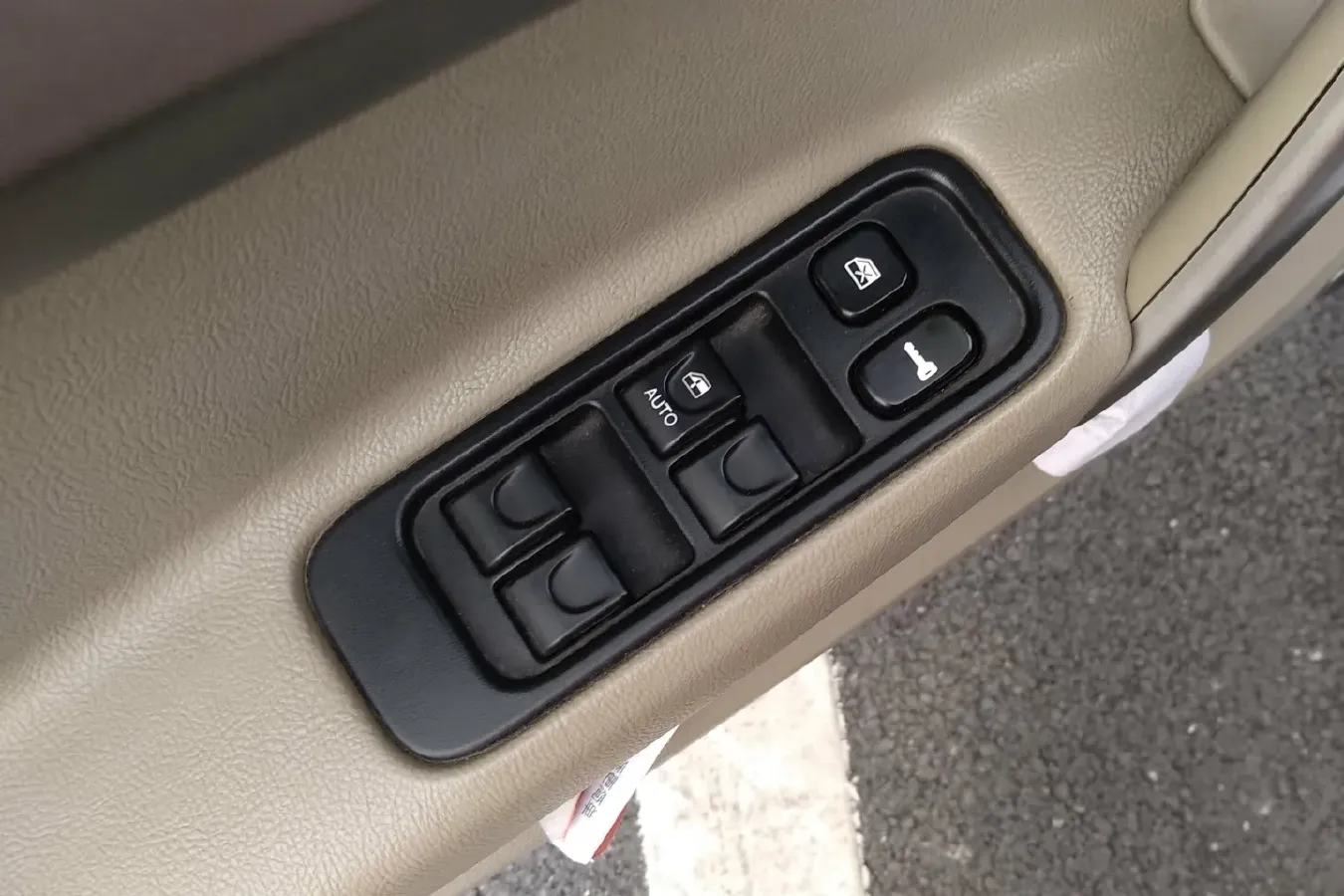 2010 JAC HeYue 1.5L 103HP L4 5MT,autocango,china used car exporter,china ev exporter,chinese used car exporter,chinese used ev exporter