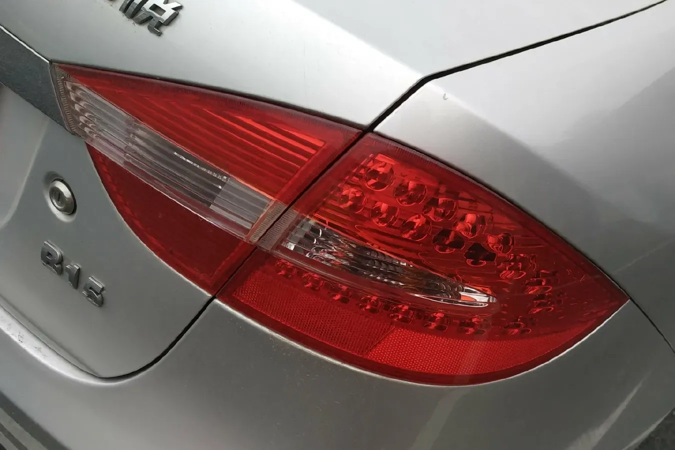 2010 JAC HeYue 1.5L 103HP L4 5MT,autocango,china used car exporter,china ev exporter,chinese used car exporter,chinese used ev exporter