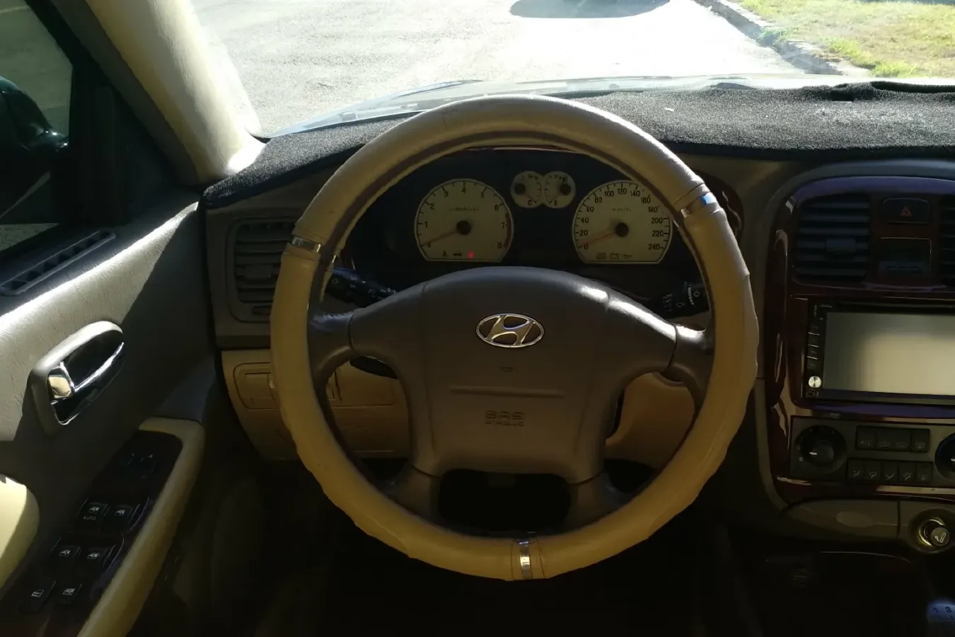 2009 Hyundai MoInca 2.0L 137HP L4 5MT,autocango,china used car exporter,china ev exporter,chinese used car exporter,chinese used ev exporter