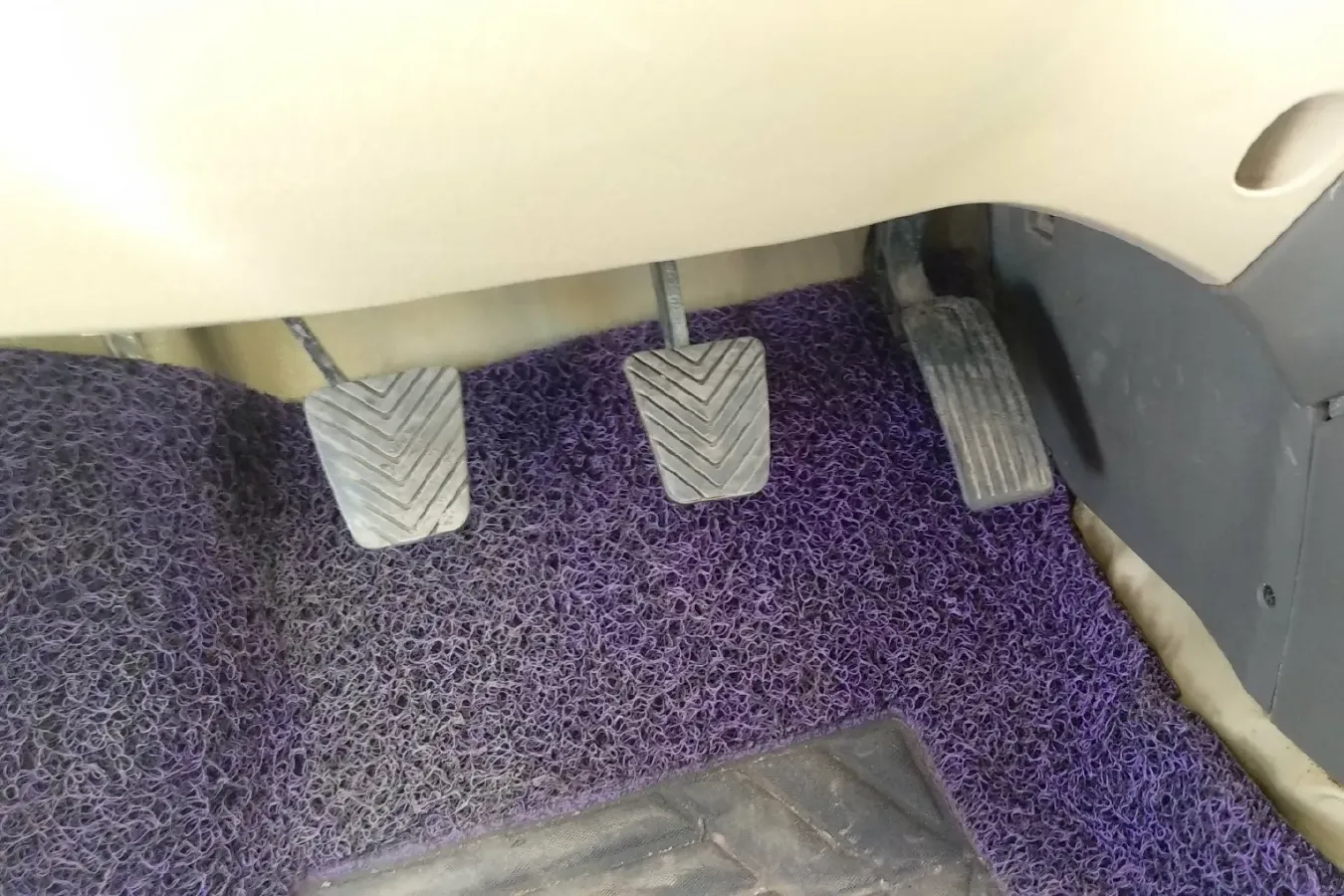 2009 Hyundai MoInca 2.0L 137HP L4 5MT,autocango,china used car exporter,china ev exporter,chinese used car exporter,chinese used ev exporter