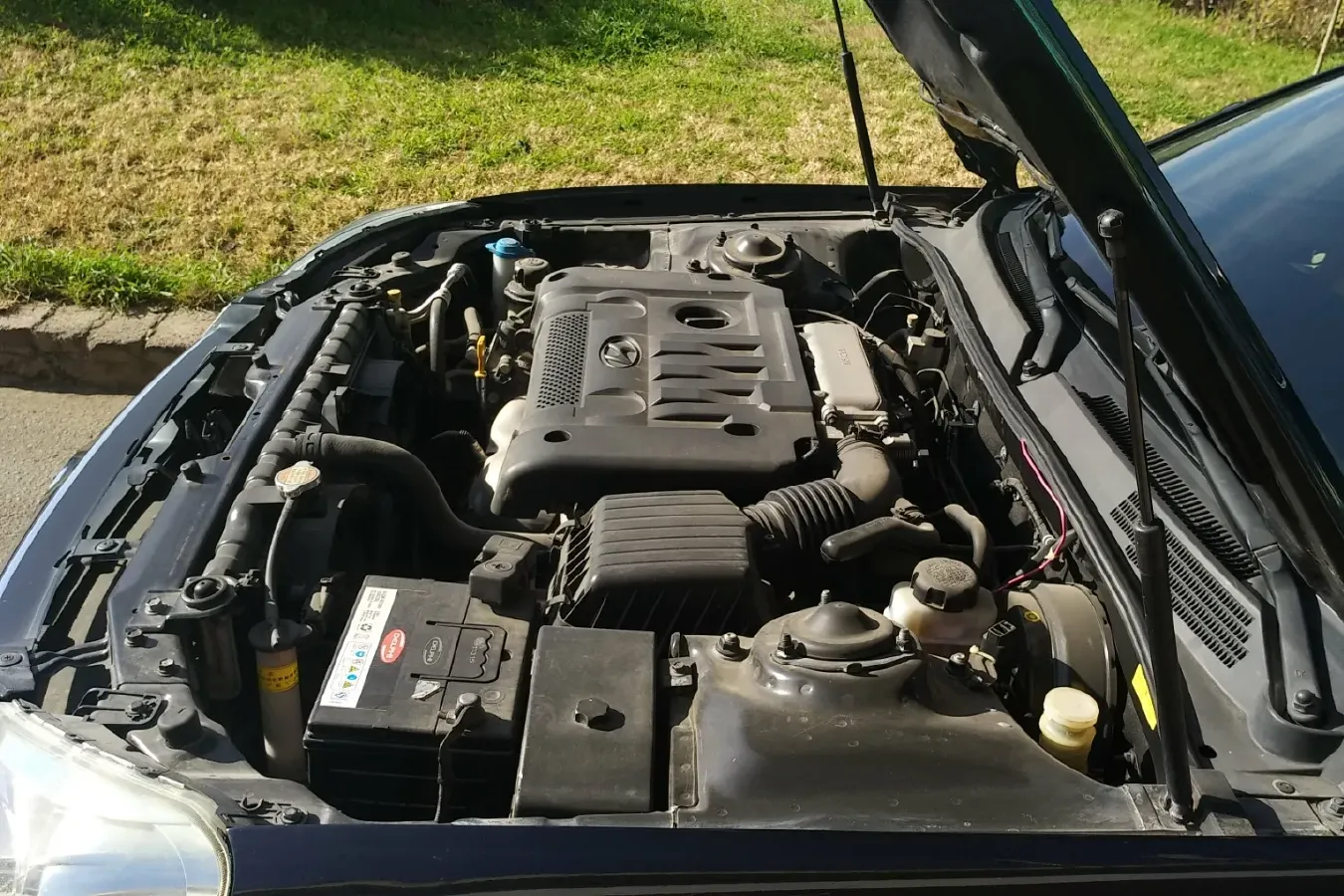 2009 Hyundai MoInca 2.0L 137HP L4 5MT,autocango,china used car exporter,china ev exporter,chinese used car exporter,chinese used ev exporter