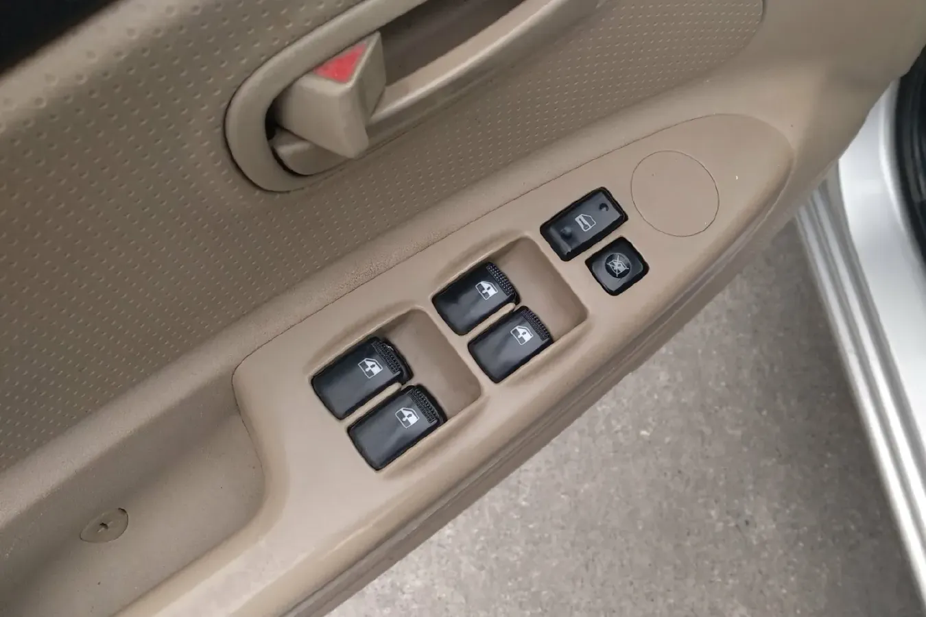 2007 Kia Rio 1.4L 95HP L4 5MT,autocango,china used car exporter,china ev exporter,chinese used car exporter,chinese used ev exporter