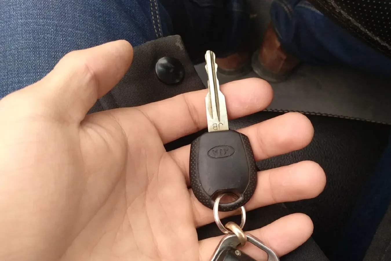 2007 Kia Rio 1.4L 95HP L4 5MT,autocango,china used car exporter,china ev exporter,chinese used car exporter,chinese used ev exporter