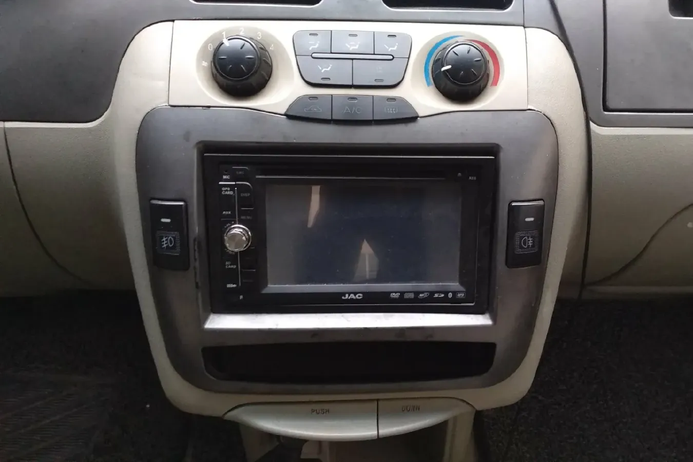 2011 JAC Refine 2.4L 150HP L4 5MT,autocango,china used car exporter,china ev exporter,chinese used car exporter,chinese used ev exporter