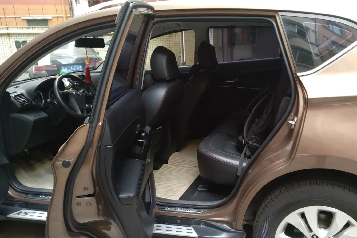 2013 Landwind X5 2.0T 190HP L4 6MT,autocango,china used car exporter,china ev exporter,chinese used car exporter,chinese used ev exporter