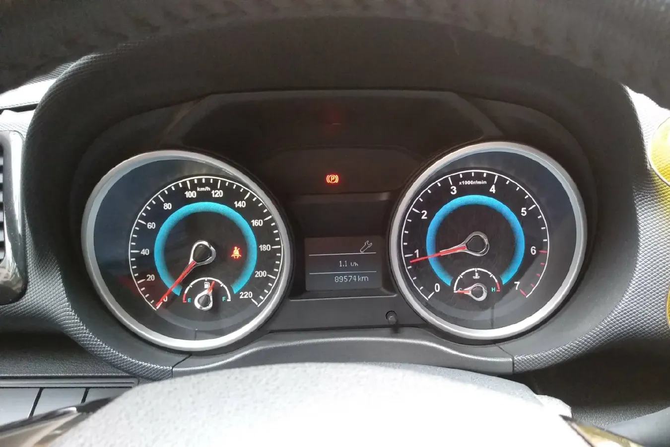 2013 Landwind X5 2.0T 190HP L4 6MT,autocango,china used car exporter,china ev exporter,chinese used car exporter,chinese used ev exporter