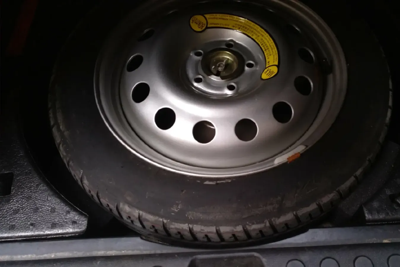 2013 Landwind X5 2.0T 190HP L4 6MT,autocango,china used car exporter,china ev exporter,chinese used car exporter,chinese used ev exporter