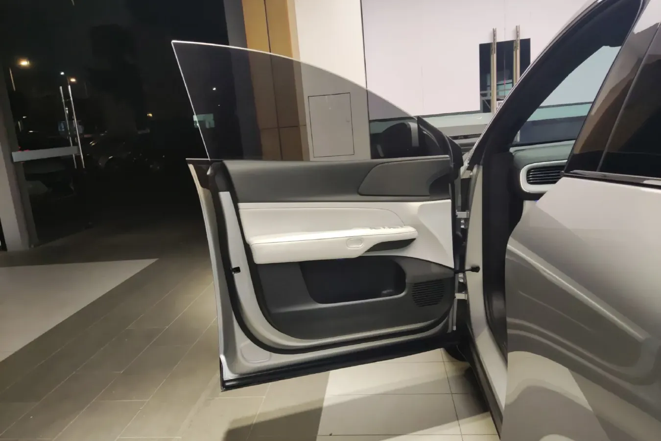 2023 Xpeng G6 BEV 87.5KWH,autocango,china used car exporter,china ev exporter,chinese used car exporter,chinese used ev exporter