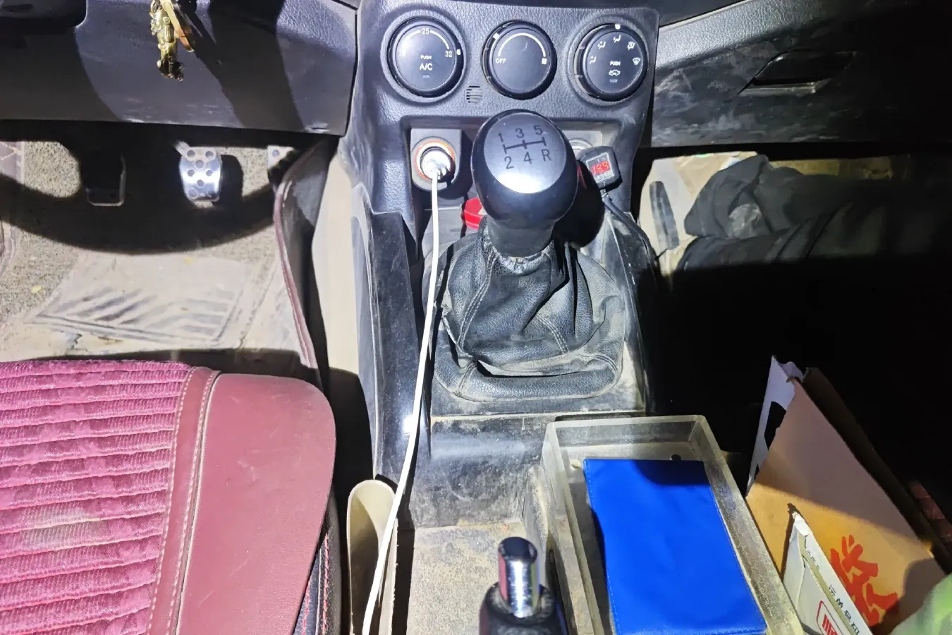 2014 Landwind X8 2.0T 122HP L4 5MT,autocango,china used car exporter,china ev exporter,chinese used car exporter,chinese used ev exporter