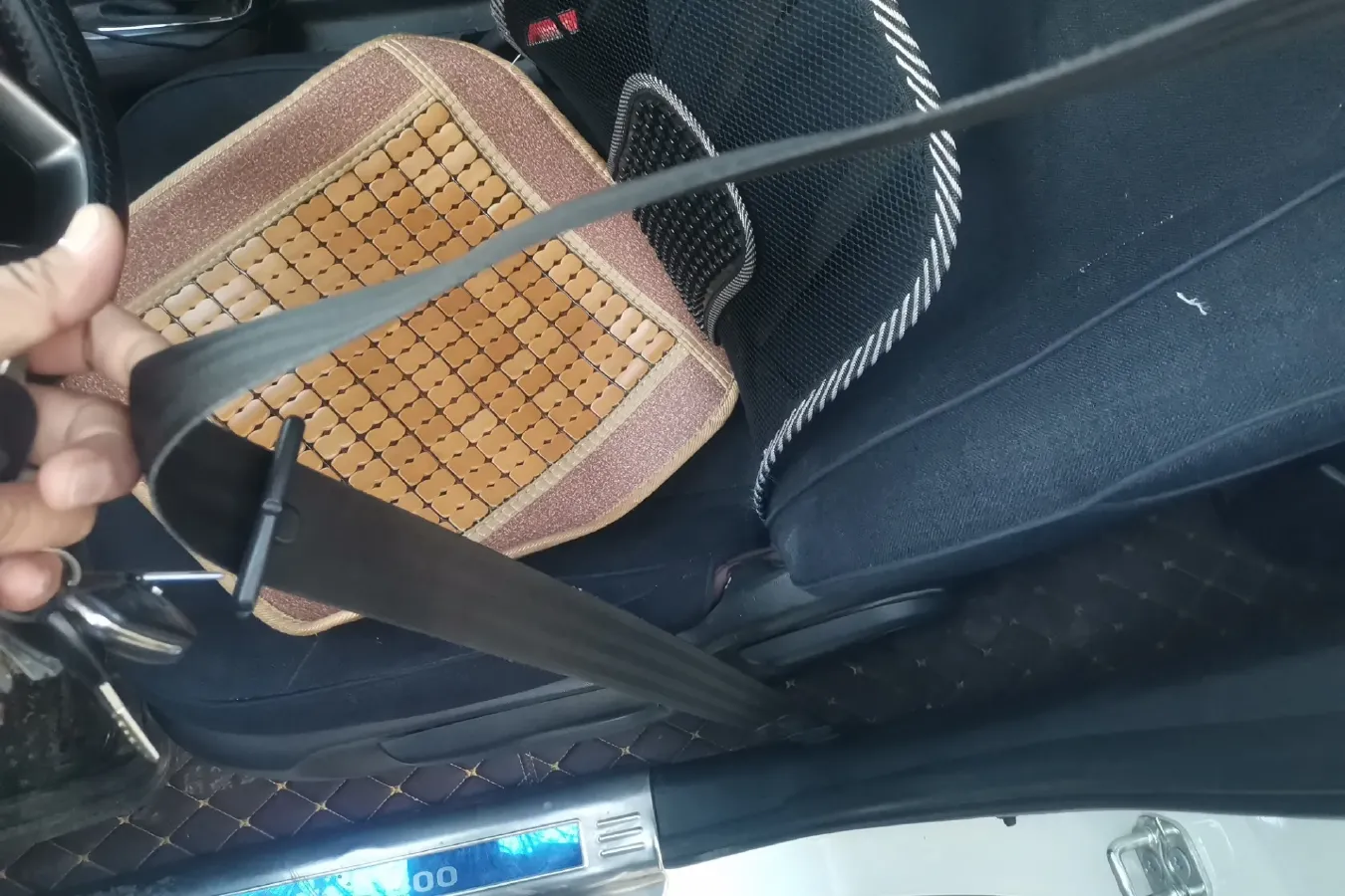 2017 ChangAn Oshan A800 1.6L 125HP L4 5MT,autocango,china used car exporter,china ev exporter,chinese used car exporter,chinese used ev exporter