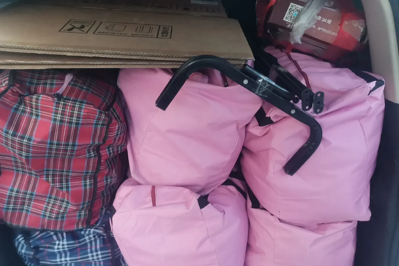 2017 ChangAn Oshan A800 1.6L 125HP L4 5MT,autocango,china used car exporter,china ev exporter,chinese used car exporter,chinese used ev exporter