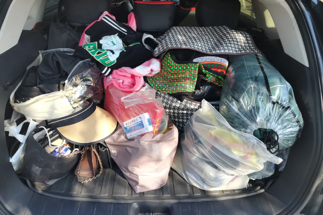 2022 DongFeng Aeolus HaoJi 1.5T 204HP L4 7DCT,autocango,china used car exporter,china ev exporter,chinese used car exporter,chinese used ev exporter