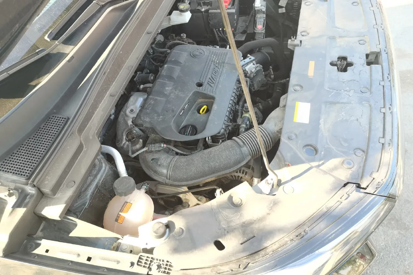 2022 DongFeng Aeolus HaoJi 1.5T 204HP L4 7DCT,autocango,china used car exporter,china ev exporter,chinese used car exporter,chinese used ev exporter