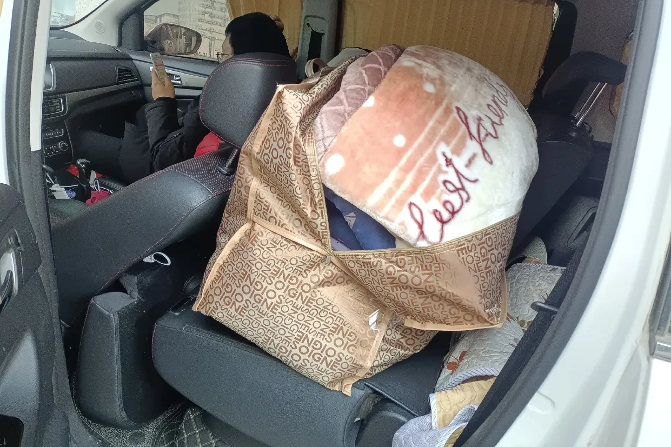 2016 ChangAn Kaicene A600 1.5L 114HP L4 5MT,autocango,china used car exporter,china ev exporter,chinese used car exporter,chinese used ev exporter