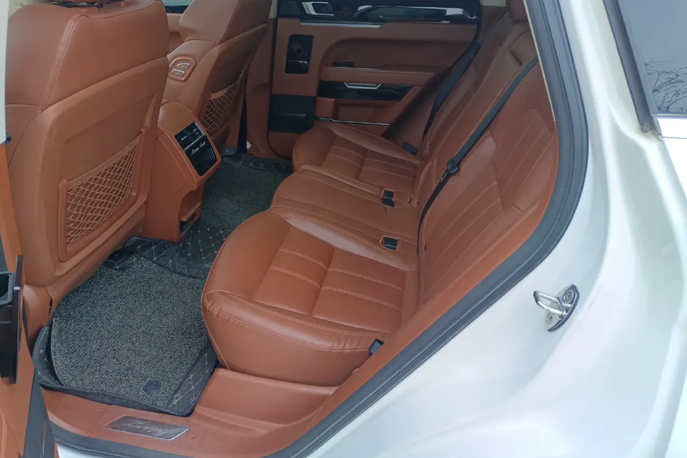 2017 Zotye T700 1.8T 177HP L4 6DCT,autocango,china used car exporter,china ev exporter,chinese used car exporter,chinese used ev exporter