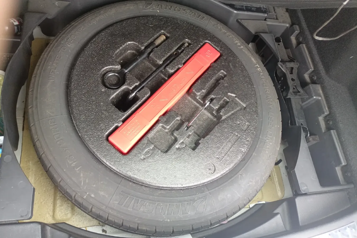 2017 Zotye T700 1.8T 177HP L4 6DCT,autocango,china used car exporter,china ev exporter,chinese used car exporter,chinese used ev exporter