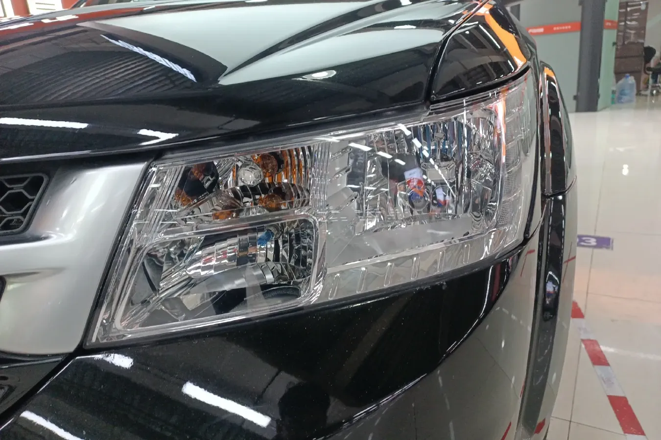 2012 Fiat Freemont 2.4L 170HP L4 6AT,autocango,china used car exporter,china ev exporter,chinese used car exporter,chinese used ev exporter