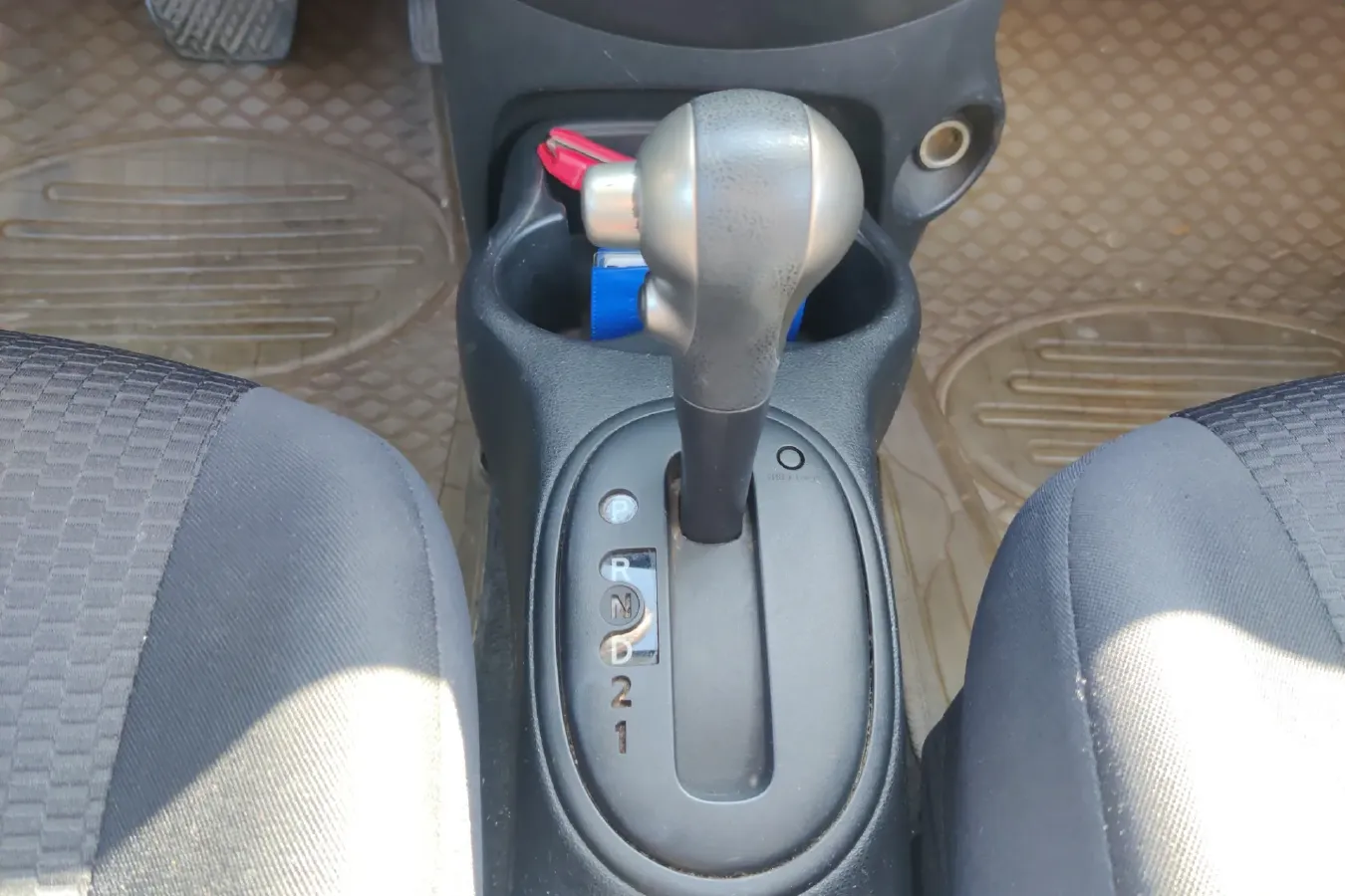 2010 Nissan March 1.5L 107HP L4 4AT,autocango,china used car exporter,china ev exporter,chinese used car exporter,chinese used ev exporter