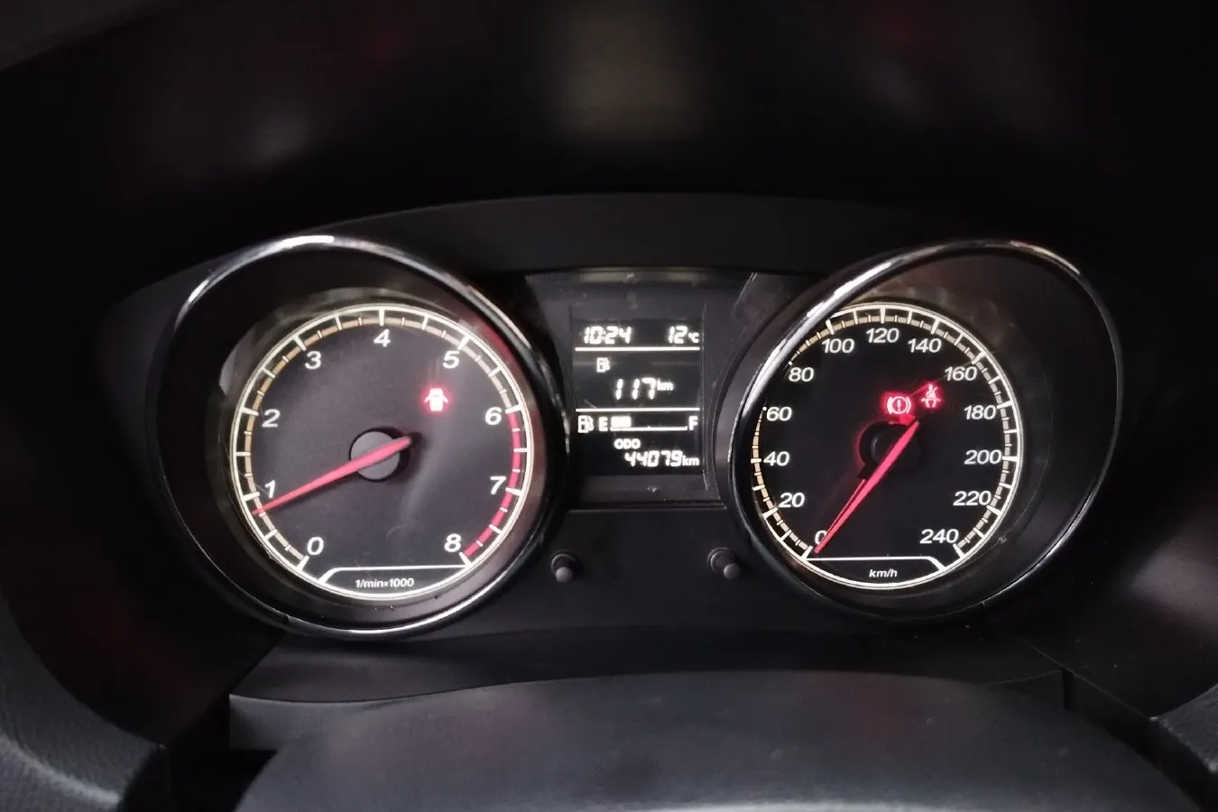 2016 FAW Jumpal A70 1.6L 113HP L4 5MT,autocango,china used car exporter,china ev exporter,chinese used car exporter,chinese used ev exporter