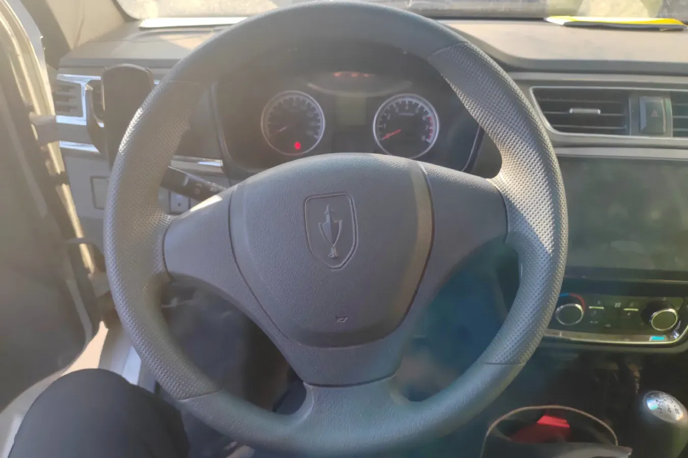 2020 JinBei T5 1.5L 102HP L4 5MT,autocango,china used car exporter,china ev exporter,chinese used car exporter,chinese used ev exporter