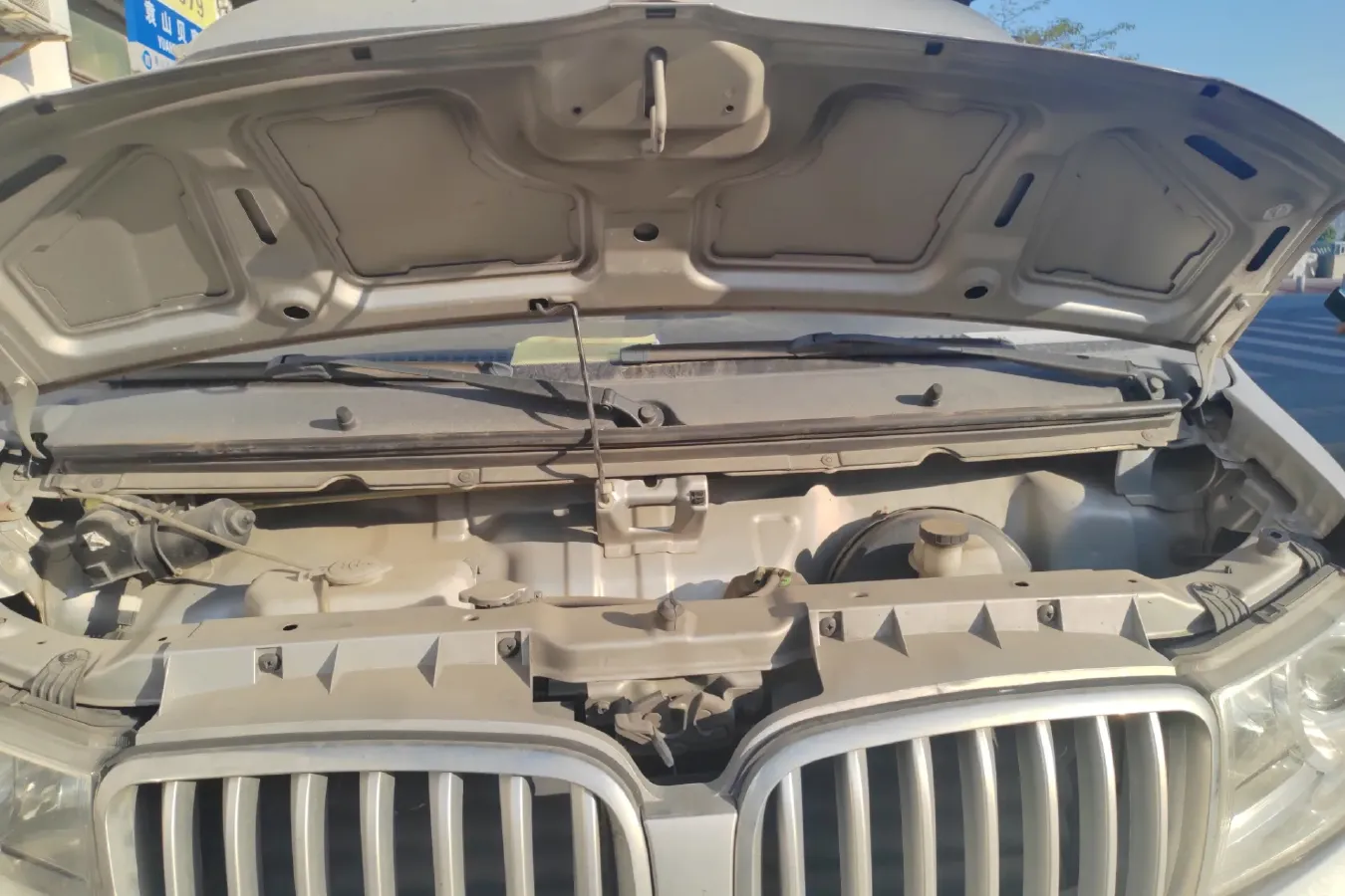 2020 JinBei T5 1.5L 102HP L4 5MT,autocango,china used car exporter,china ev exporter,chinese used car exporter,chinese used ev exporter