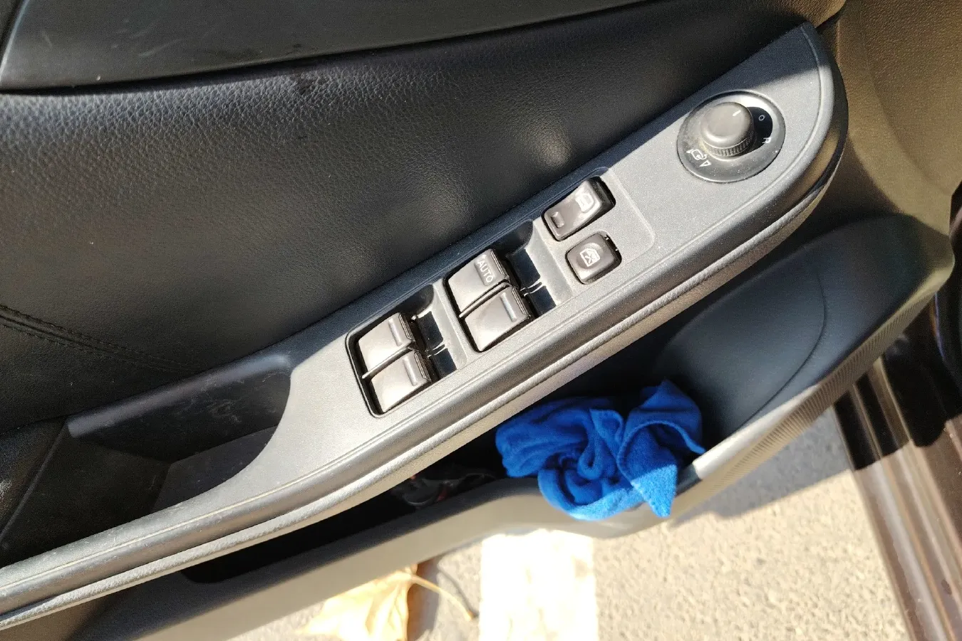 2013 Luxgen 5 1.8T 154HP L4 5AT,autocango,china used car exporter,china ev exporter,chinese used car exporter,chinese used ev exporter