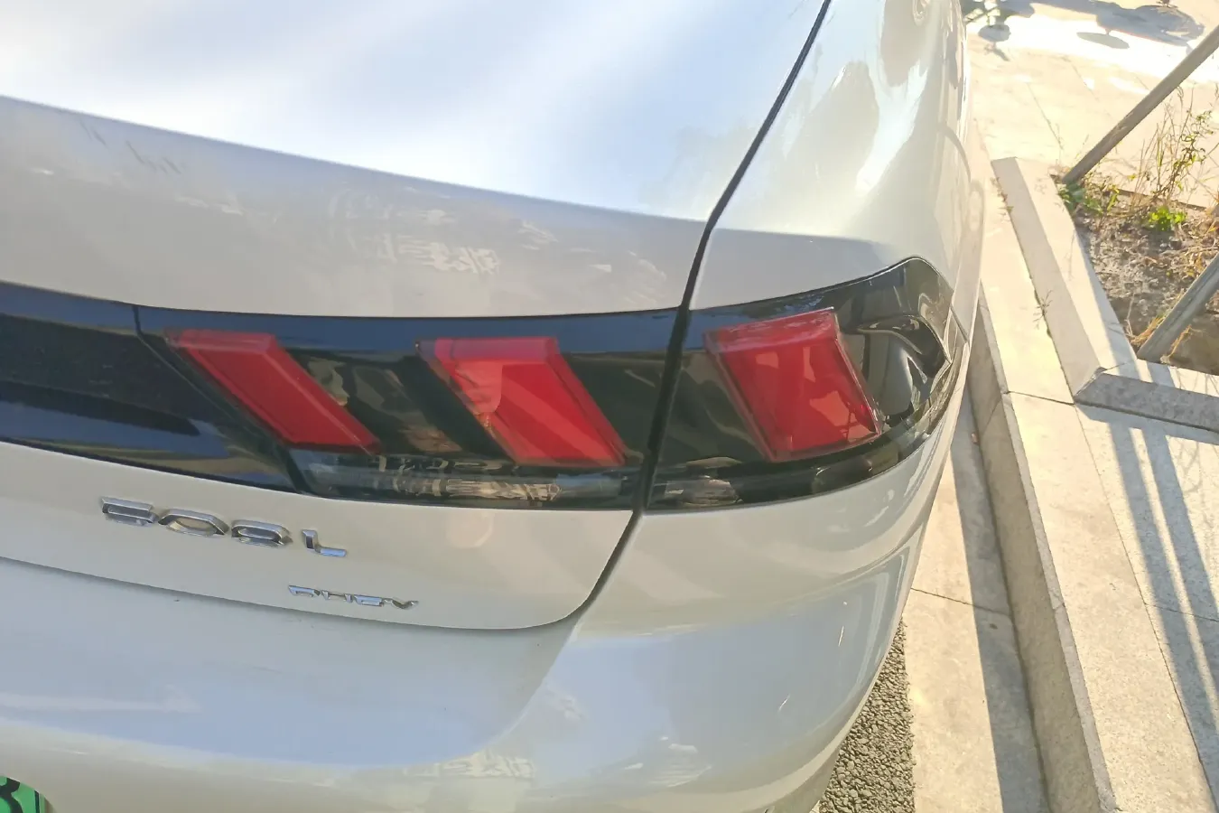 2021 Peugeot 508L 1.6T 200HP L4 8AT PHEV 12KWH,autocango,china used car exporter,china ev exporter,chinese used car exporter,chinese used ev exporter