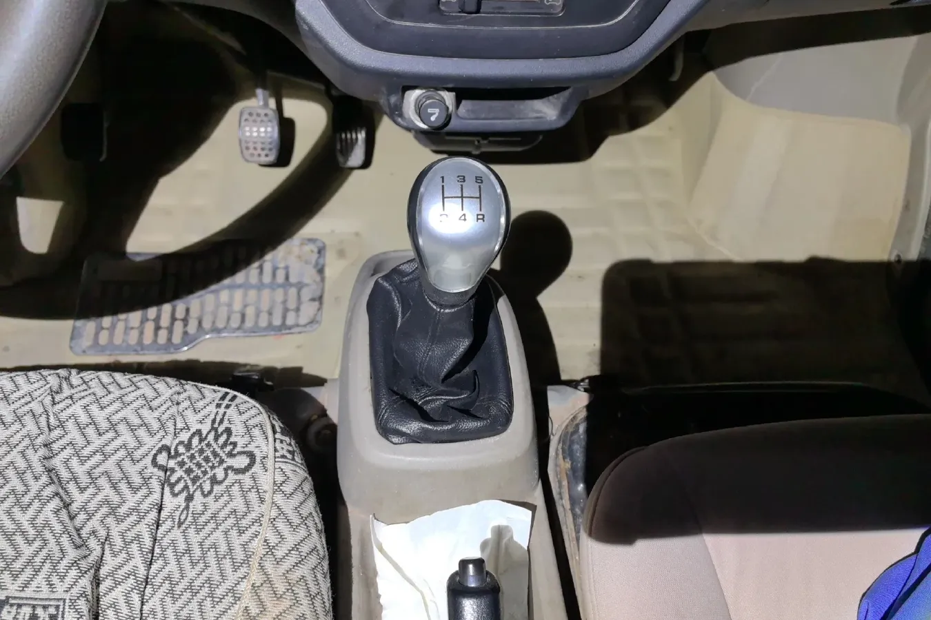 2016 Foton Scenery V3 1.2L 86HP L4 5MT,autocango,china used car exporter,china ev exporter,chinese used car exporter,chinese used ev exporter