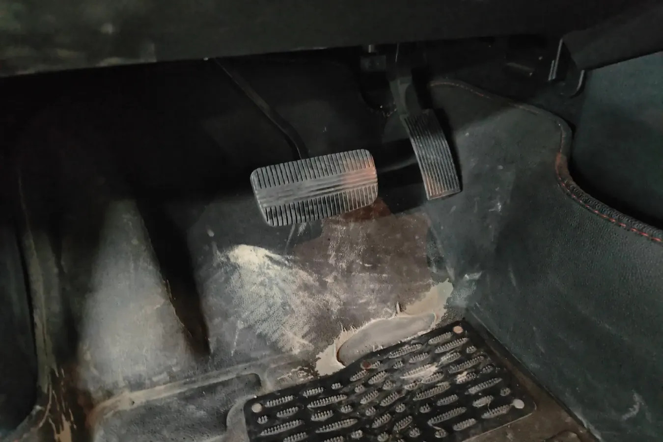 2017 Nissan Navara 2.5L 184HP L4 7AT,autocango,china used car exporter,china ev exporter,chinese used car exporter,chinese used ev exporter