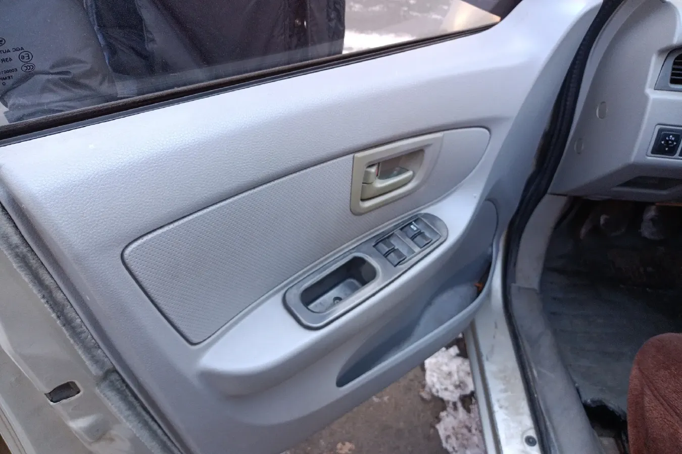 2010 FAW XiaLi N5 1.3L 91HP L4 5MT,autocango,china used car exporter,china ev exporter,chinese used car exporter,chinese used ev exporter