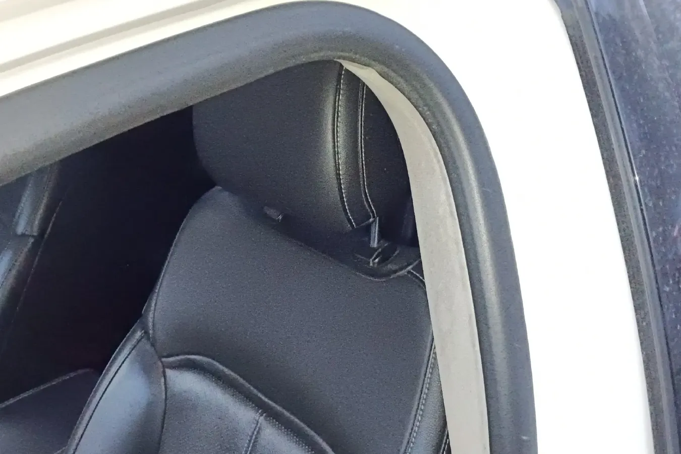 2016 Ford Taurus 1.5T 181HP L4 6AT,autocango,china used car exporter,china ev exporter,chinese used car exporter,chinese used ev exporter