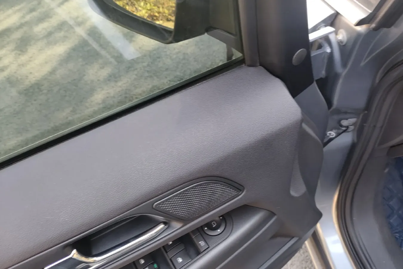 2010 Opel Zafira 1.8L 140HP L4 5AT,autocango,china used car exporter,china ev exporter,chinese used car exporter,chinese used ev exporter