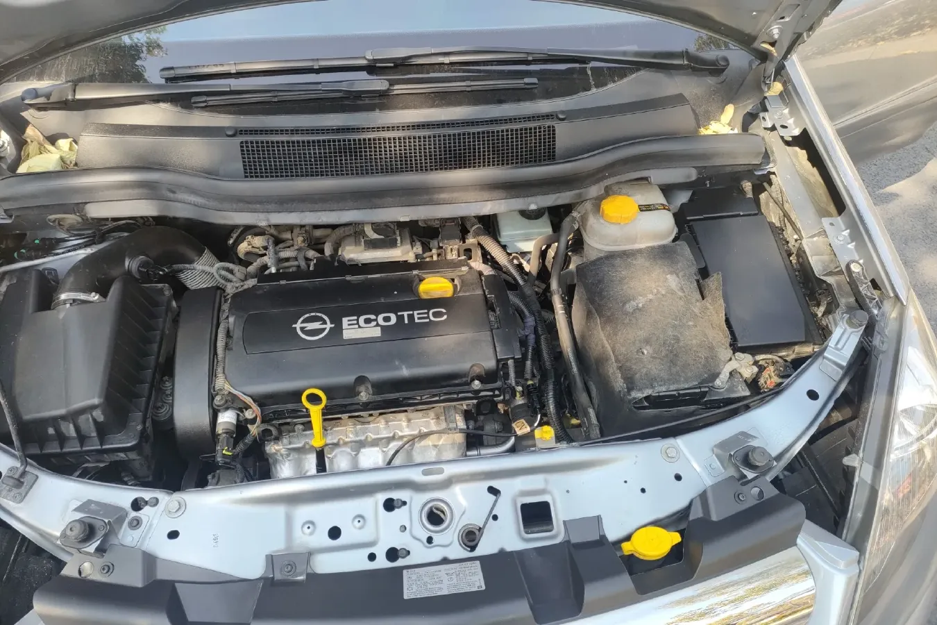 2010 Opel Zafira 1.8L 140HP L4 5AT,autocango,china used car exporter,china ev exporter,chinese used car exporter,chinese used ev exporter